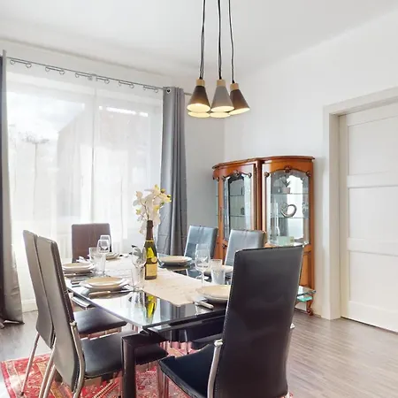 Apartment Clemenceau Avec Parking