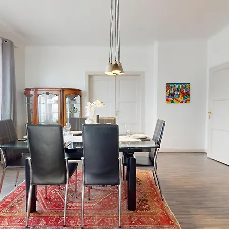 Apartment Clemenceau Avec Parking *